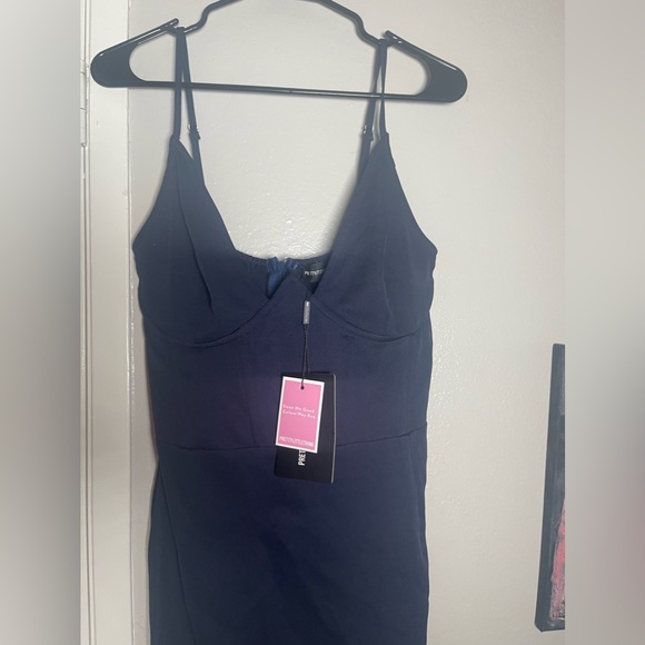 NWT PrettyLittleThing Navy V Bar Binded Midi Dress - Picture 3 of 6